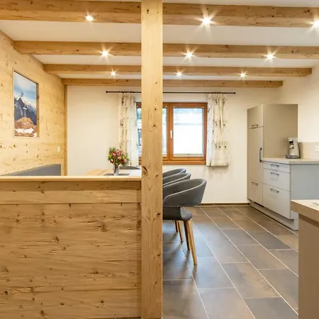 Amhoppen Apartment *