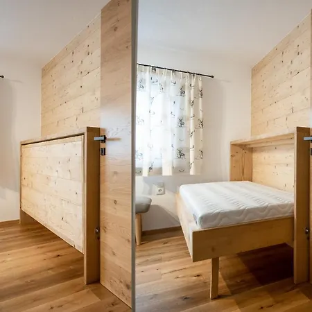 Amhoppen Apartmán *